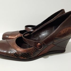 Antonio Melanie Women's Bronze Snake Skin Mary Jane Wedges 7 M
